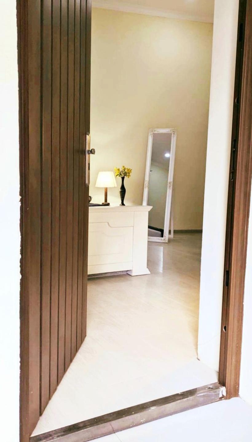 Old Town-Booking Apartment Tiflis Exterior foto